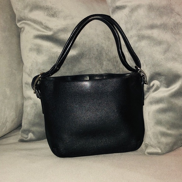 Pre loved vintage coach MINI bucket bag - Picture 2 of 8